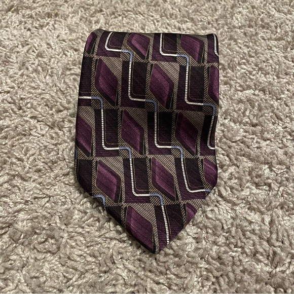 Arrow geometric tie purple gray - Picture 1 of 3
